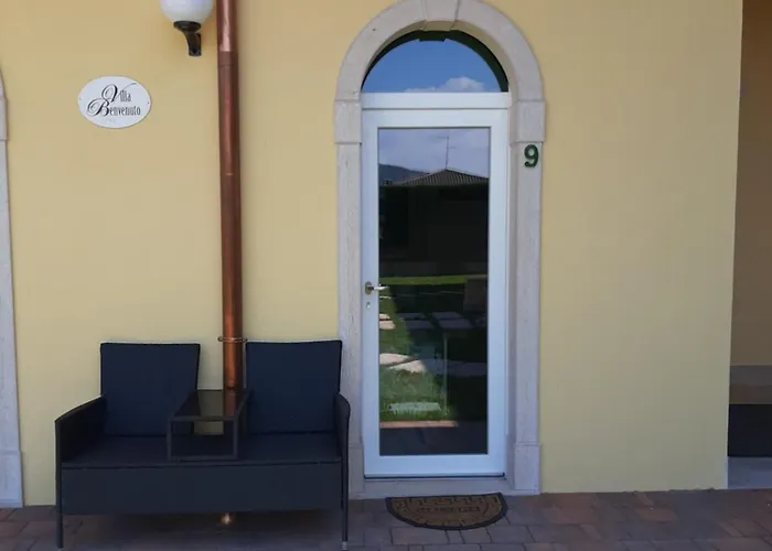 Benvenuto Lägenhet Costermano