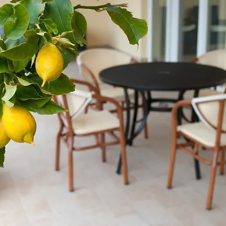 Benvenuto Apartment *